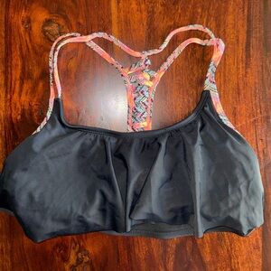 Juniors bikini top